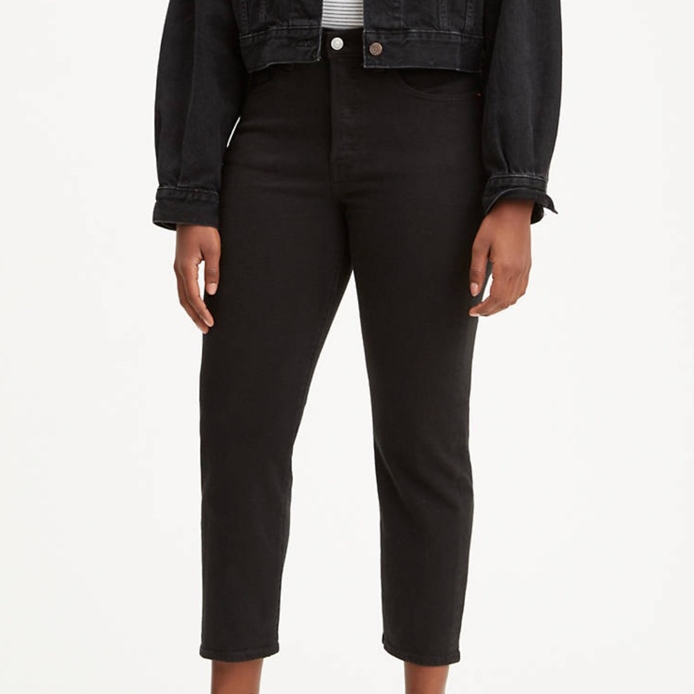 Levis Size 28 Wedgie Straight Jeans